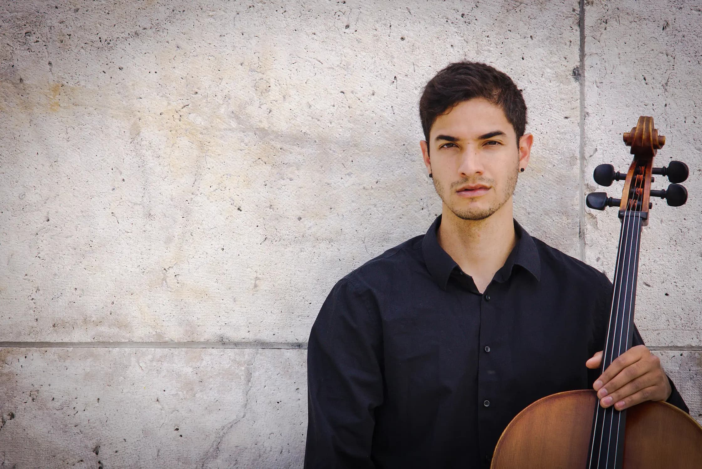 Daniel Arias — photo 6